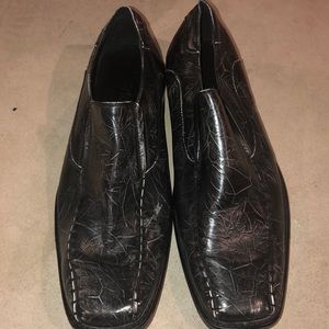 Men’s dress shoes
